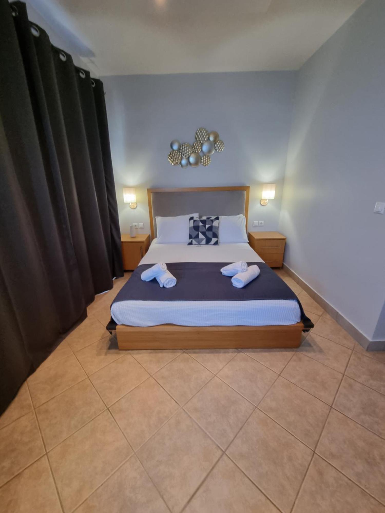 Greenhill Holiday Suites Сарти Экстерьер фото